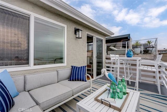 320 31 Street, Manhattan Beach, CA 90266