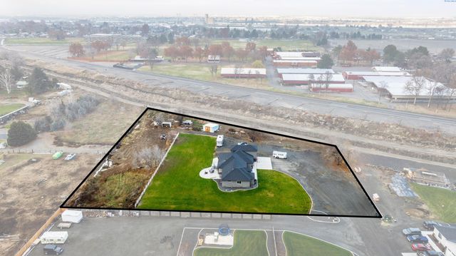 1315 E 19th Ave, Kennewick, WA 99337