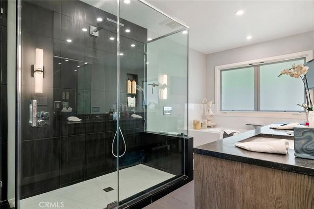 17423 Lemac Street, Northridge, CA 91325