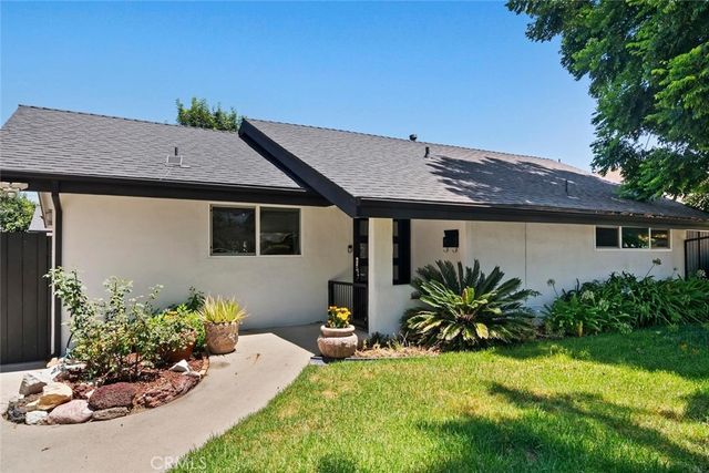 17423 Lemac Street, Northridge, CA 91325