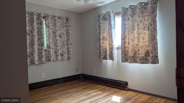 5307 Hugo Road, White Bear Lake, MN 55110