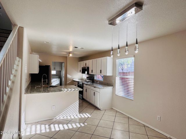 17606 N 17th Place 1004, Phoenix, AZ 85022