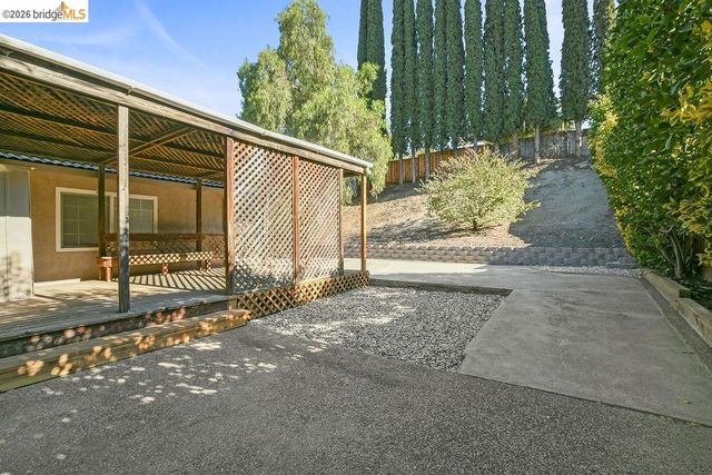 2740 Carpinteria Dr, Antioch, CA 94531