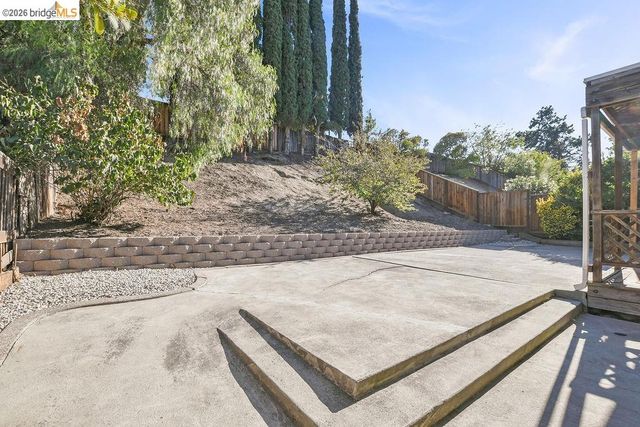 2740 Carpinteria Dr, Antioch, CA 94531