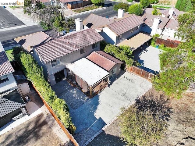 2740 Carpinteria Dr, Antioch, CA 94531