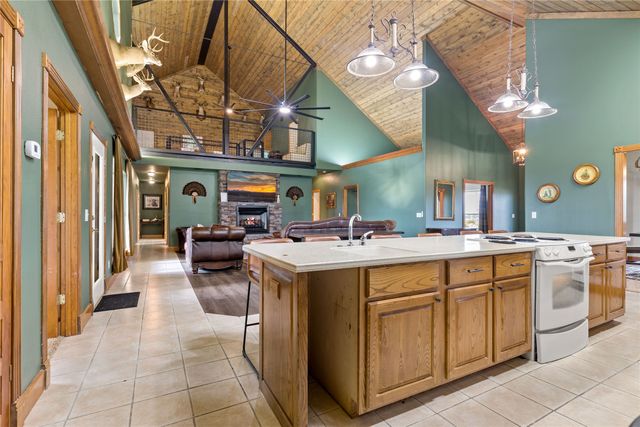 300 PR 14030, Blossom, TX 75416