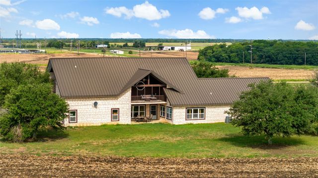 300 PR 14030, Blossom, TX 75416