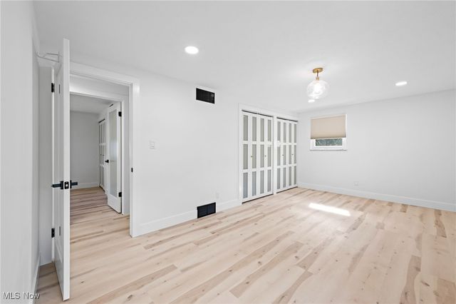 3520 Archwood Drive, Rocky River, OH 44116