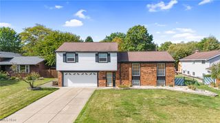 3520 Archwood Drive, Rocky River, OH 44116