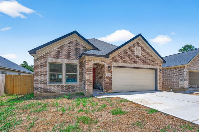 1105 Lyle W Avenue, Cleveland, TX 77327