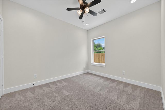 1105 Lyle W Avenue, Cleveland, TX 77327