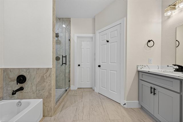 1105 Lyle W Avenue, Cleveland, TX 77327