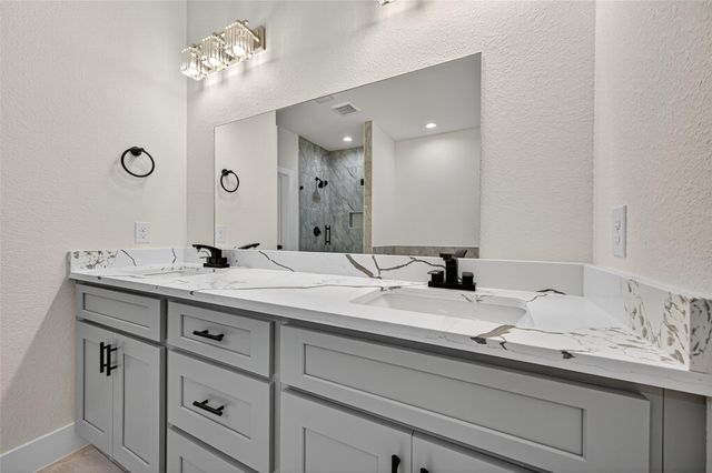 1105 Lyle W Avenue, Cleveland, TX 77327