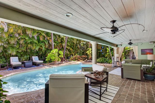 2812 NW 12th Avenue, Wilton Manors, FL 33311