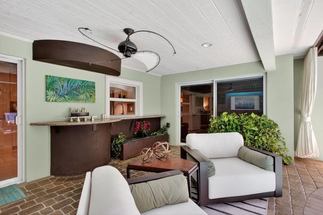 2812 NW 12th Avenue, Wilton Manors, FL 33311