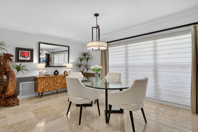 2812 NW 12th Avenue, Wilton Manors, FL 33311