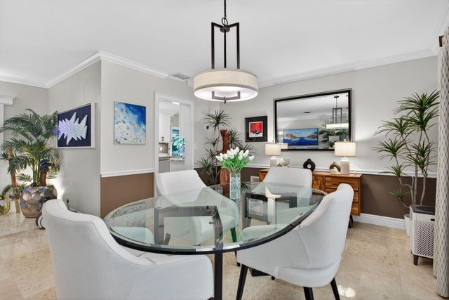 2812 NW 12th Avenue, Wilton Manors, FL 33311