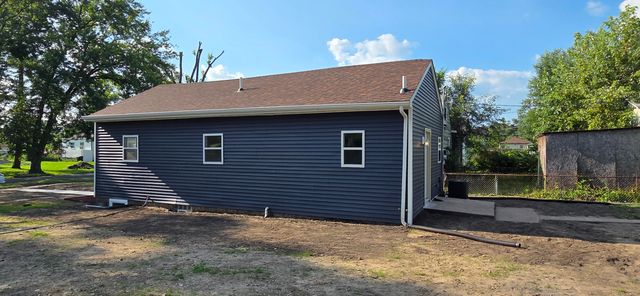 1153 Wallace Street, Gary, IN 46404