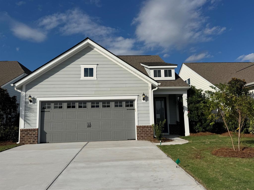 1306 Saw Palmetto St., North Myrtle Beach, SC 29582 — exterior