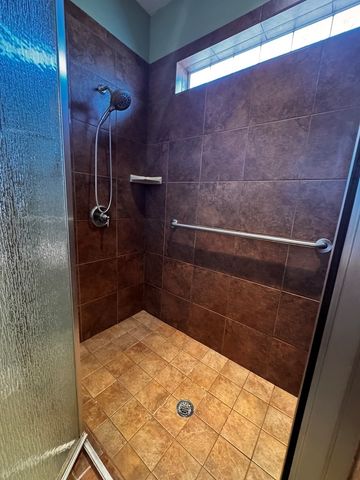 112 Cannondale Cir, Cowarts, AL 36321