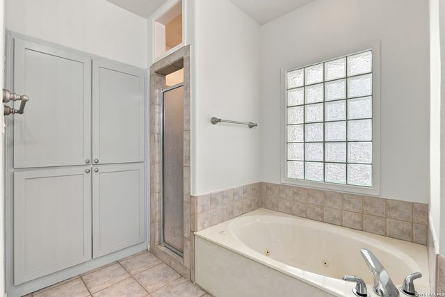 110 RANGER DR, Boerne, TX 78006