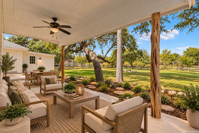 110 RANGER DR, Boerne, TX 78006