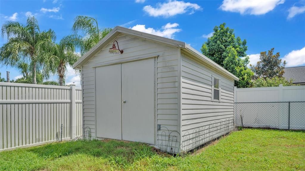 Image 35 of property listing at 2232 PALMVIEW CIRCLE W, Auburndale, FL 33823