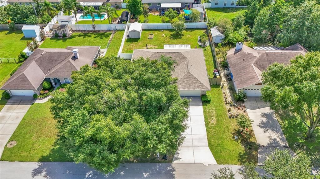 Image 37 of property listing at 2232 PALMVIEW CIRCLE W, Auburndale, FL 33823