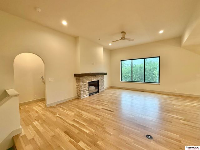 9549 Elm Creek Road, Lincoln, NE 68520