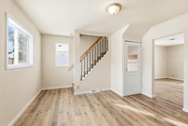 712 LOUISA STREET, Crivitz, WI 54114