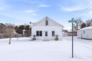 712 LOUISA STREET, Crivitz, WI 54114