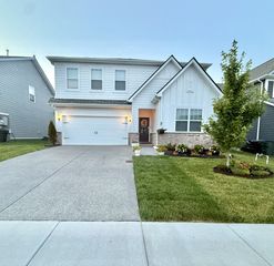 294 Gulfstream Dr, Gallatin, TN 37066