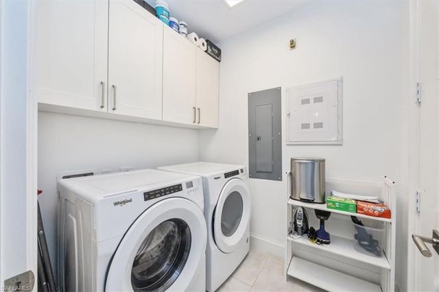 1111 Central AVE # 401, Naples, FL 34102