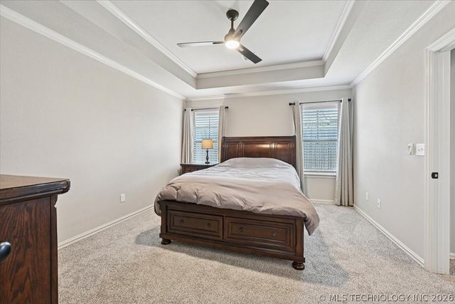 5433 Skylane Drive, Sand Springs, OK 74063