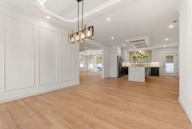 42 Woodbine Circle, Needham, MA 02494