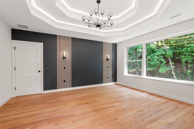 42 Woodbine Circle, Needham, MA 02494