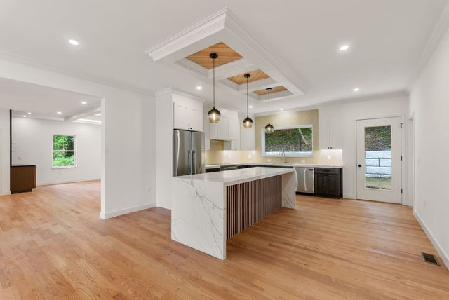 42 Woodbine Circle, Needham, MA 02494