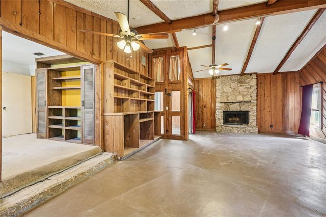 2204 Bahia CIR, Austin, TX 78741