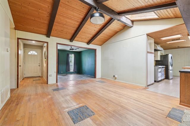 2204 Bahia CIR, Austin, TX 78741