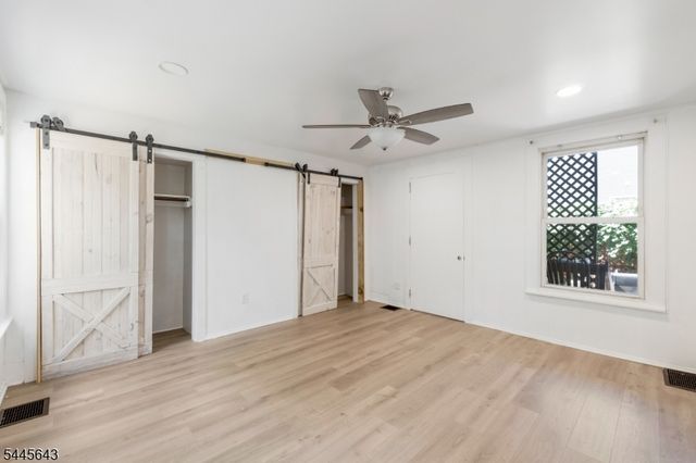 41 Elizabeth St, South Bound Brook Boro, NJ 08880