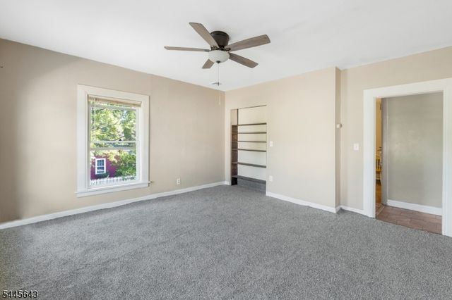 41 Elizabeth St, South Bound Brook Boro, NJ 08880
