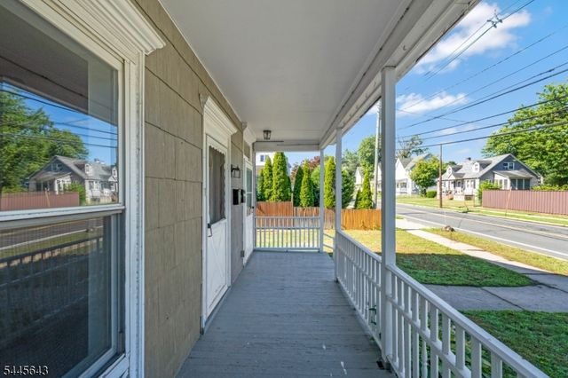 41 Elizabeth St, South Bound Brook Boro, NJ 08880