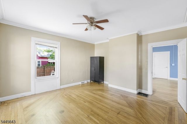 41 Elizabeth St, South Bound Brook Boro, NJ 08880