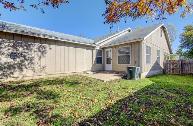 8110 West Gate BLVD B, Austin, TX 78745