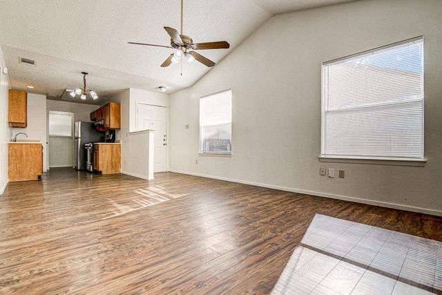 8110 West Gate BLVD B, Austin, TX 78745