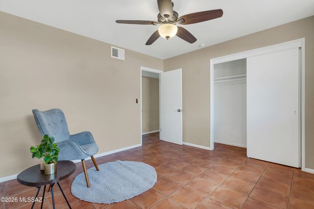 5338 E 2nd Street, Tucson, AZ 85711
