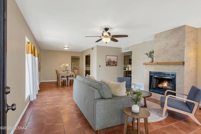 5338 E 2nd Street, Tucson, AZ 85711