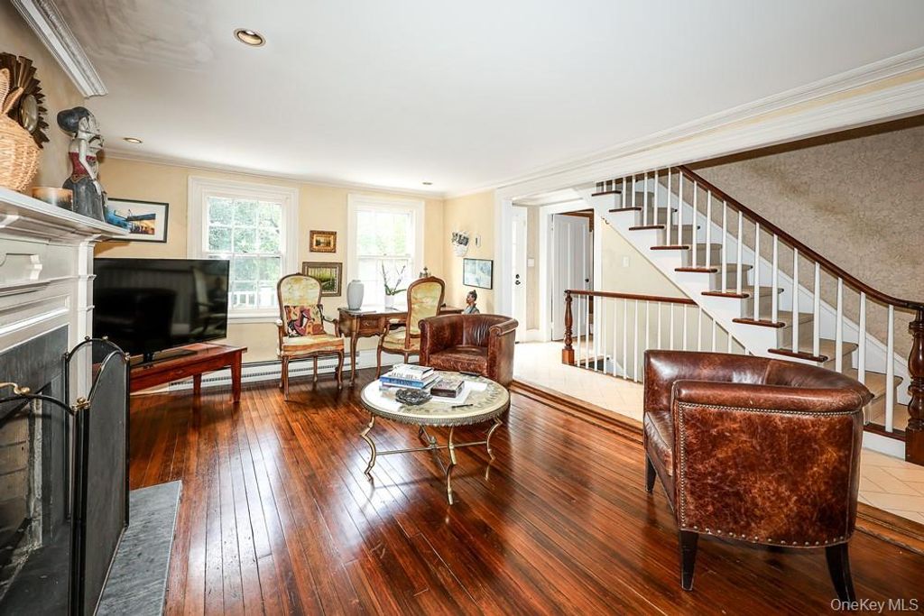 80 E Broadway, Roslyn, NY 11576 — photo 5