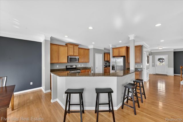 59163 Peters Barn Drive, Lyon Charter Township, MI 48178