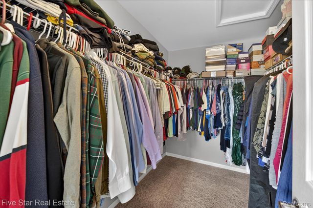 59163 Peters Barn Drive, Lyon Charter Township, MI 48178